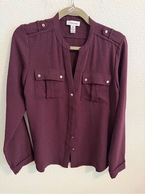 Calvin Klein Men’s Maroon Button-Front Utility Shirt
